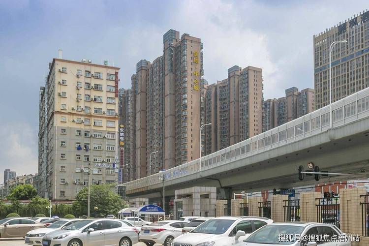 金地雄1号物业电话多少