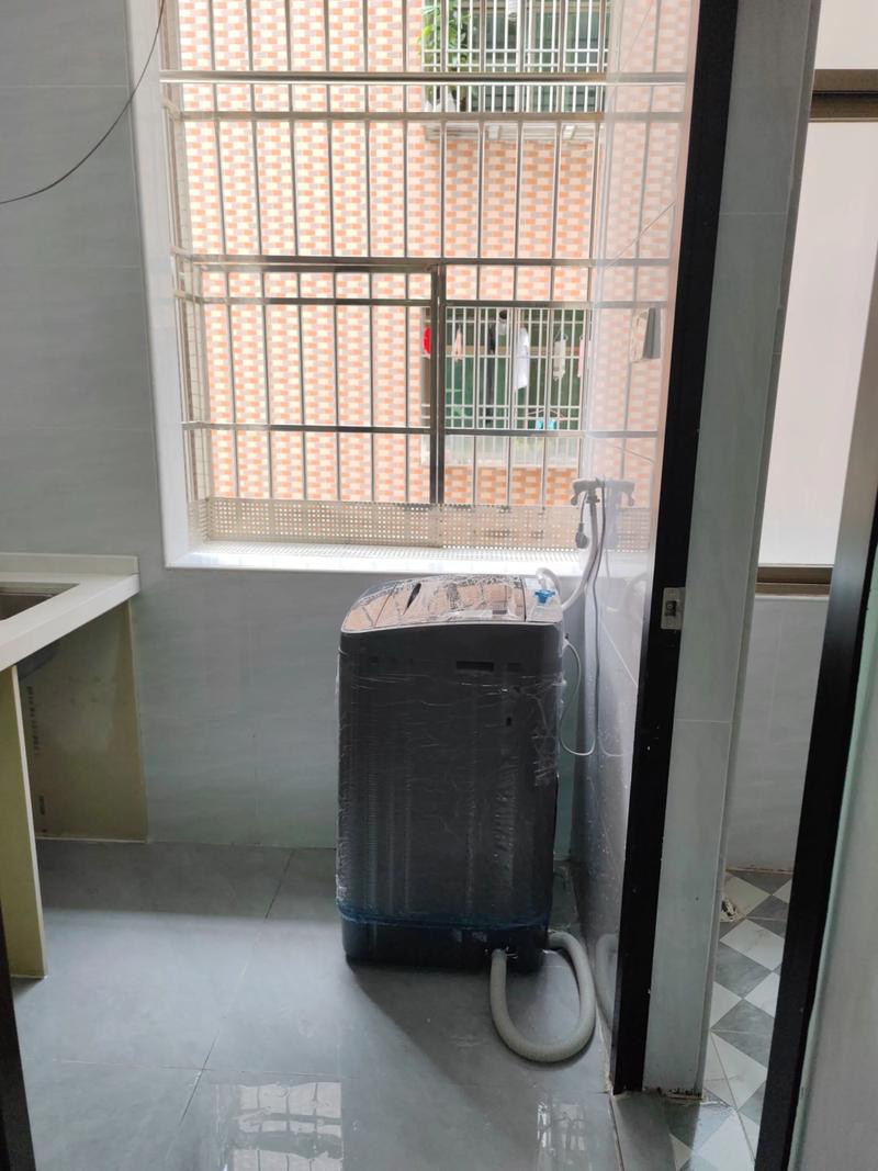 电梯日租房怎么上楼