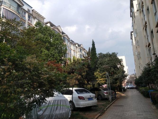 虹桥花园小区