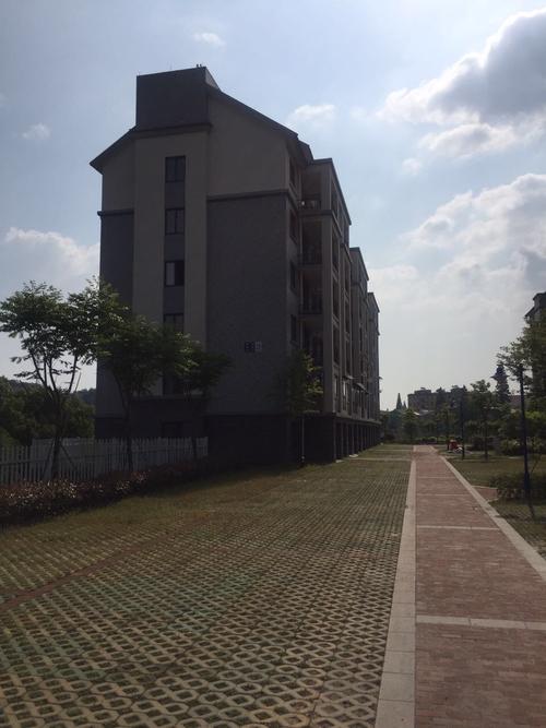 德清城河花园