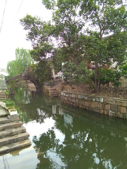 和孚房价