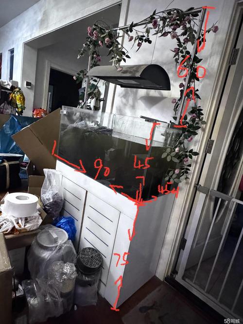 租房鱼缸怎么粘贴