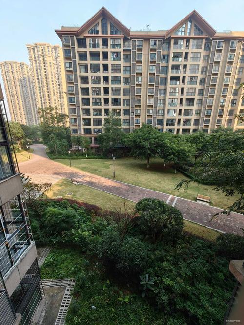 荣昌东邦城市花园三期