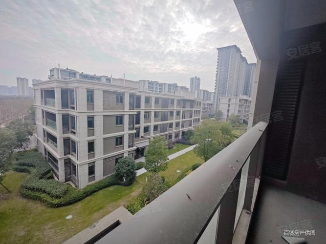 上起澜湾楼盘