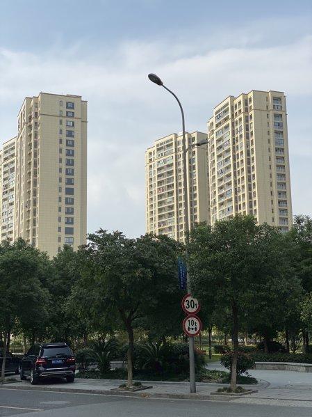 於潜金家花园还有房吗