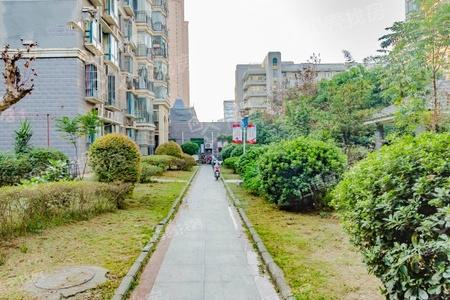 东立国际二手房价格