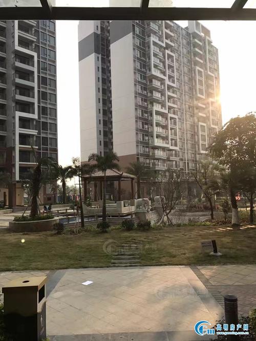 高明富湾楼盘