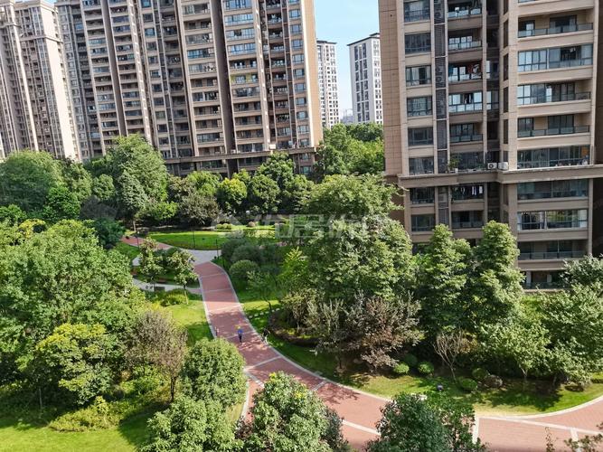 嘉悦江庭花园洋房实景