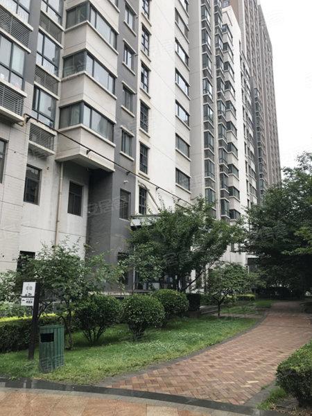 水晶国际房价