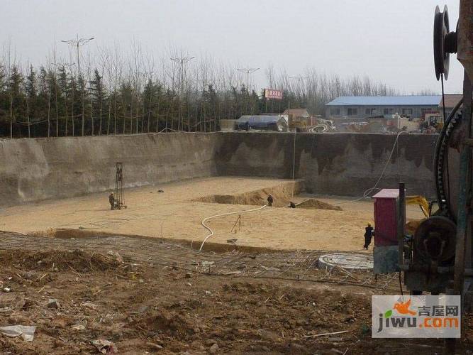 骏龙花园开发商跑了