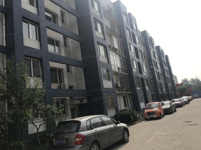 翠屏里房价