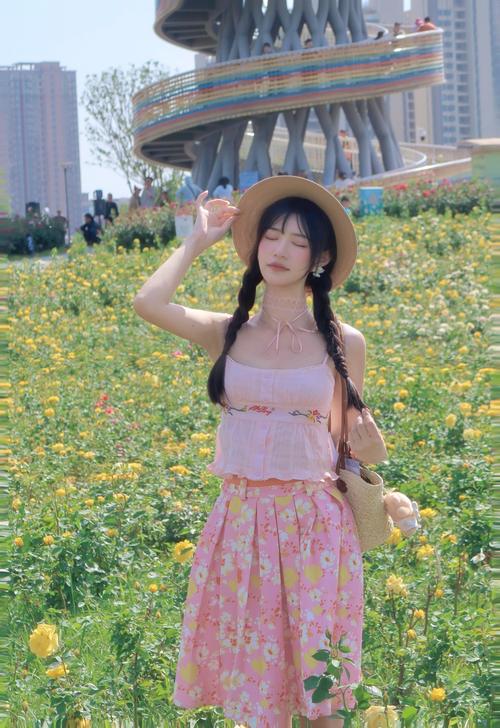 合肥步行街小花园小姐