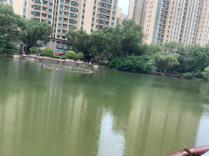 葫芦岛东城河畔花园