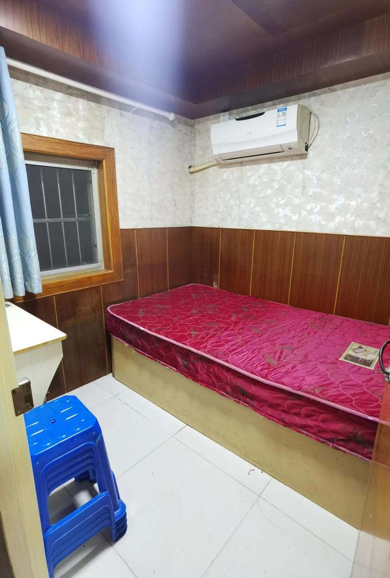 租房单间怎么住两个人