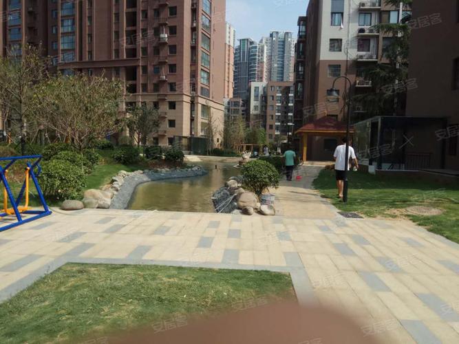 瑞隆城房价