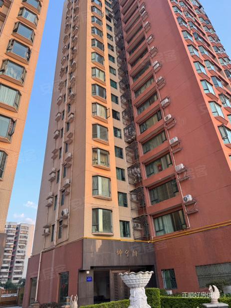 伊川县龙凤御花园