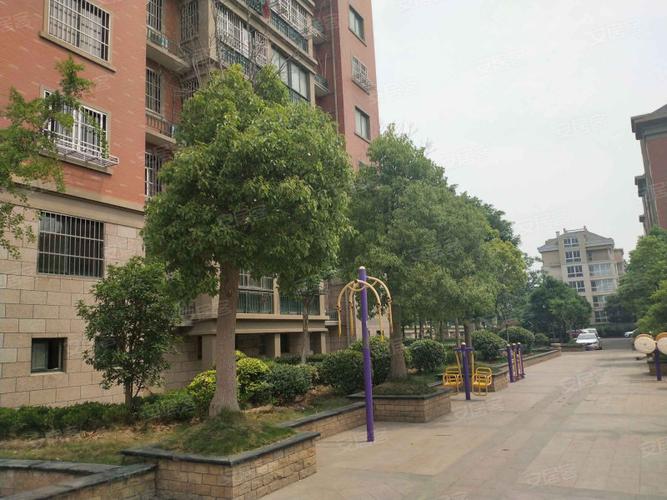 盛世公馆房价