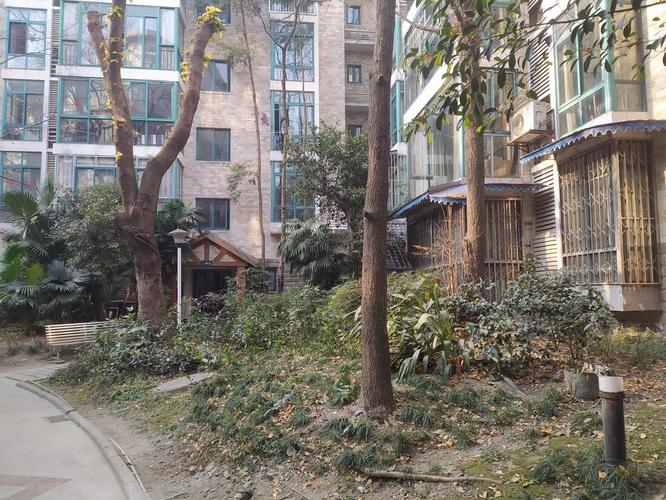 犀浦西区花园房子怎样