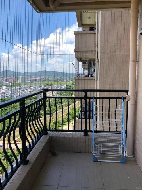 租房阳台没封怎么办