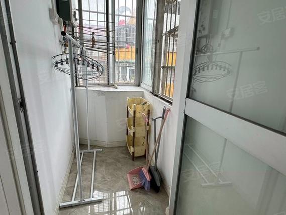 桥东小区房价