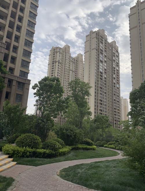洛阳地铁楼盘