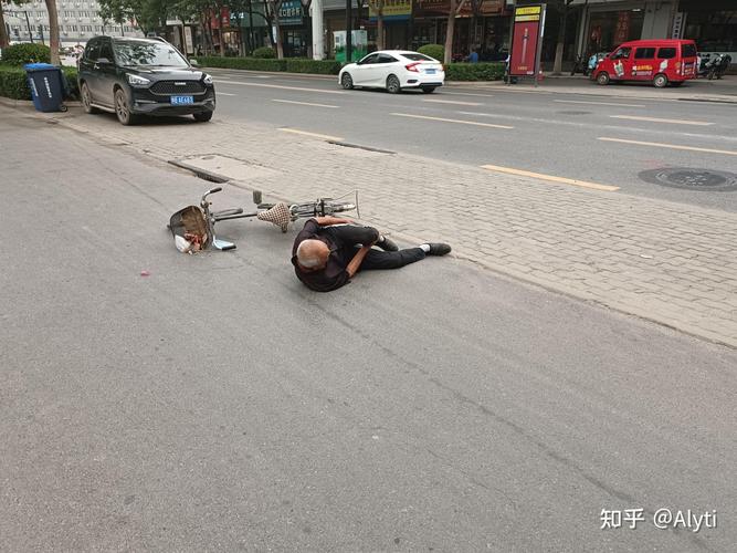 驻马店新加坡花园事件