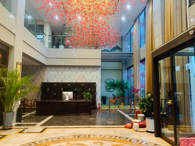 桐柏阳光花园大酒店