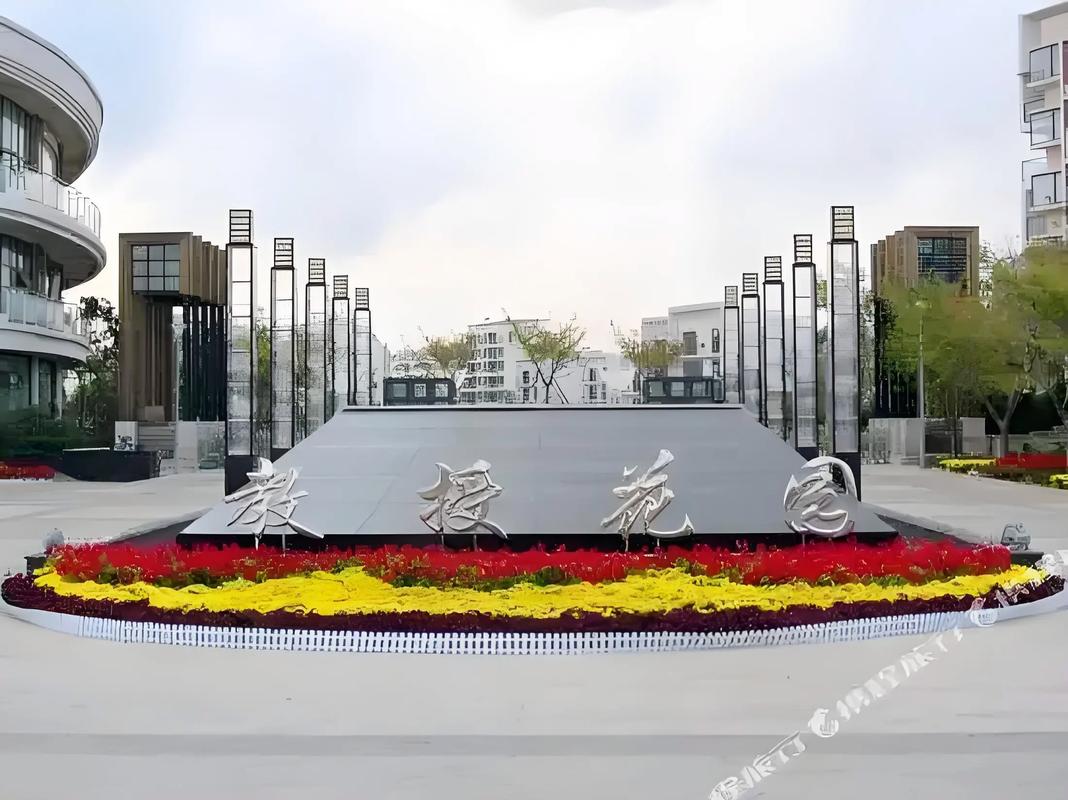 临汾教授花园物业电话
