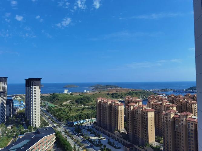 大连海边楼盘