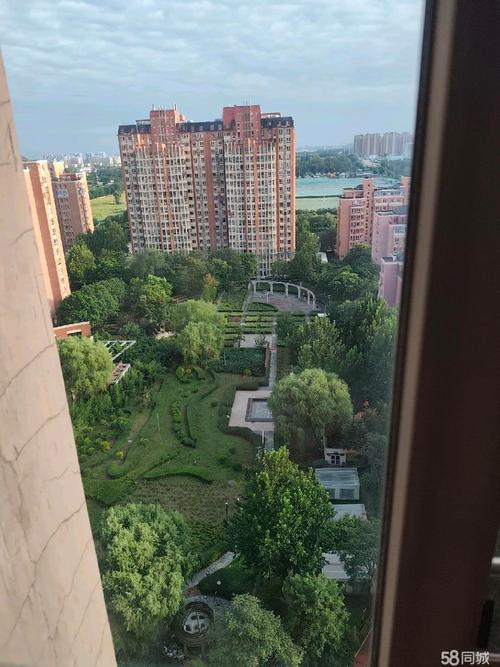 万年花城三期房价