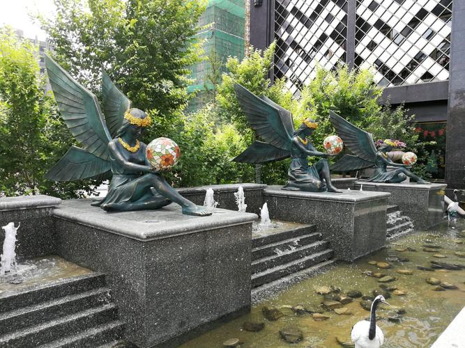 呼市伯爵花园的秘密