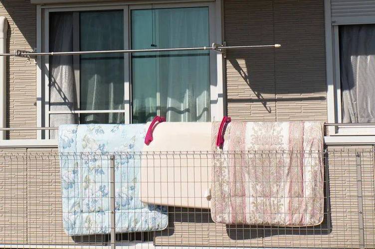 租房子怎么晾被子