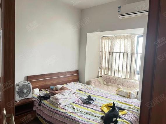 深圳龙华花半里房价