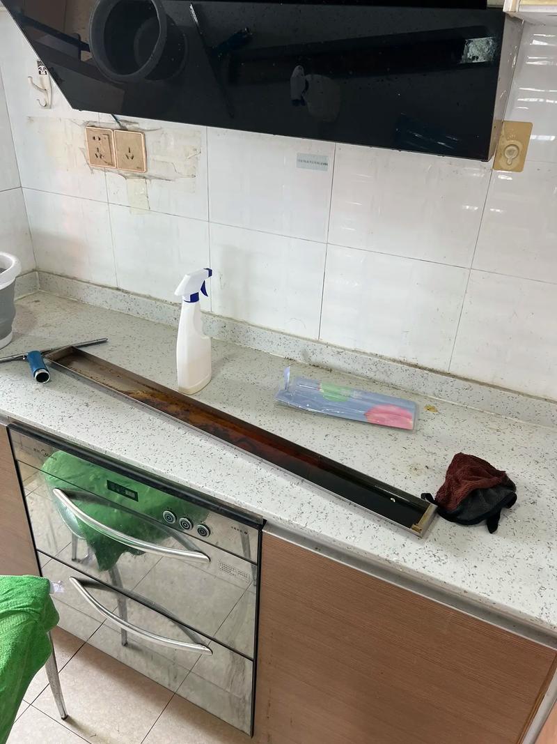 搬出租房怎么打扫