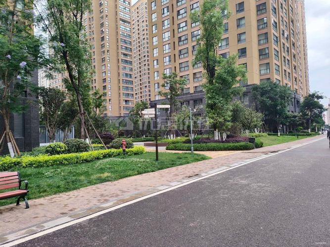 昆明俊发观云海房价