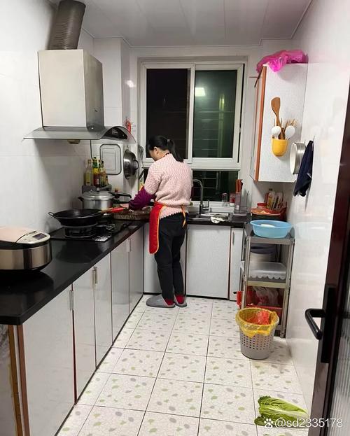租房卧室怎么做饭