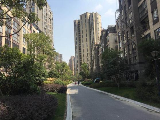 万泰城章楼盘怎么样