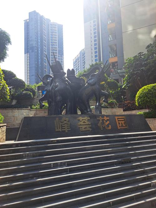 佛山雄峰花园