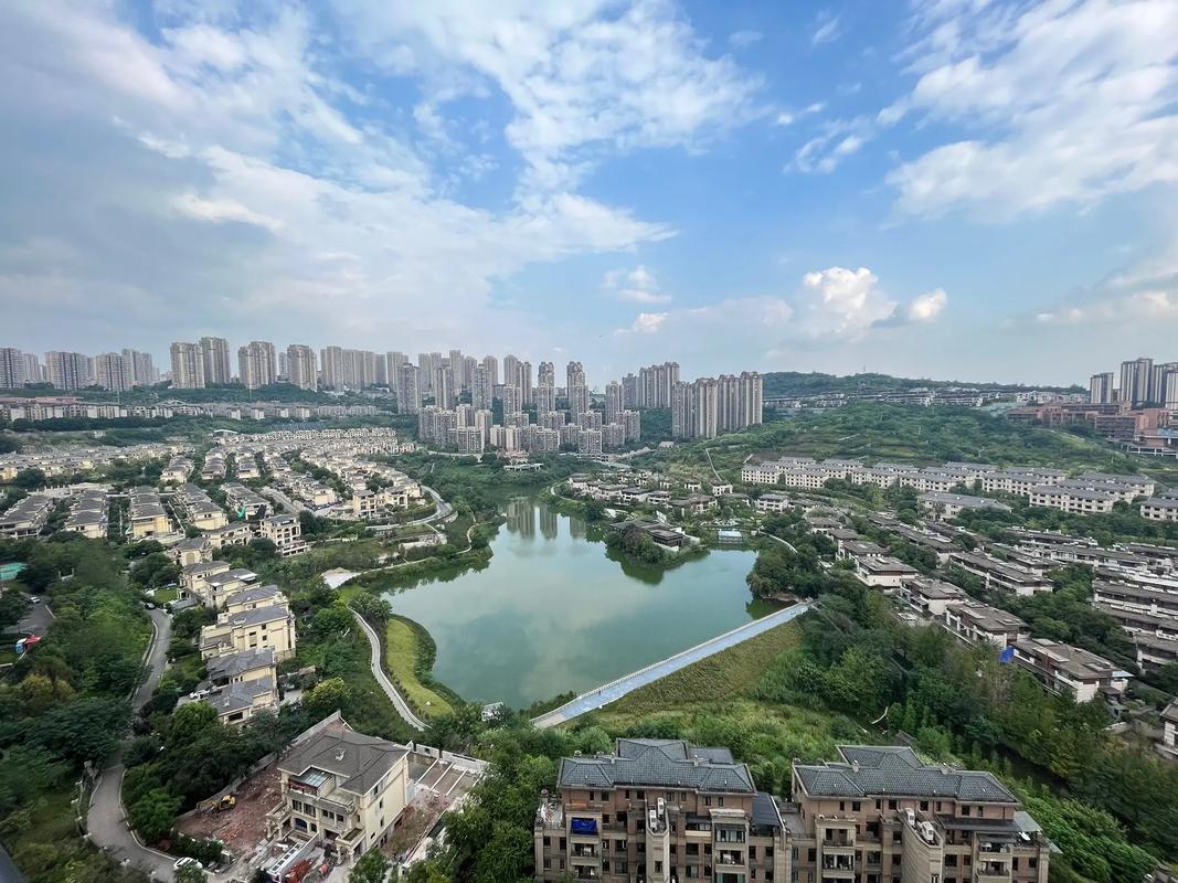 重庆照母山恒大楼盘