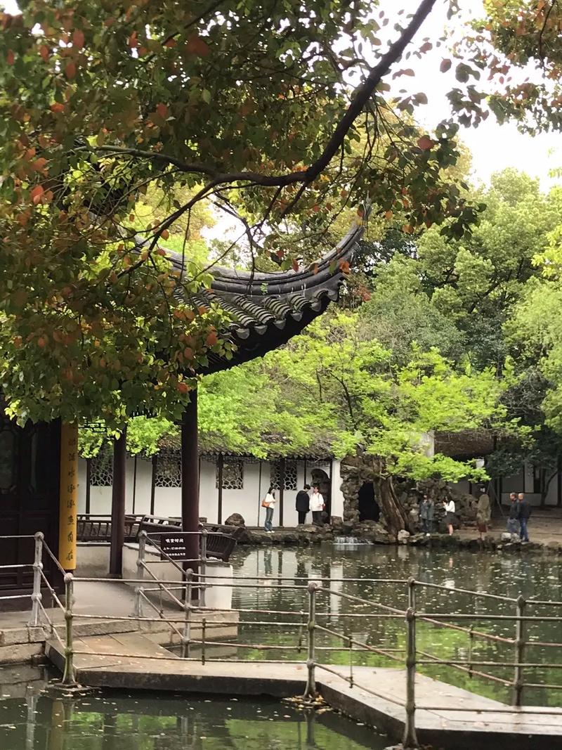 苏州湖心花园
