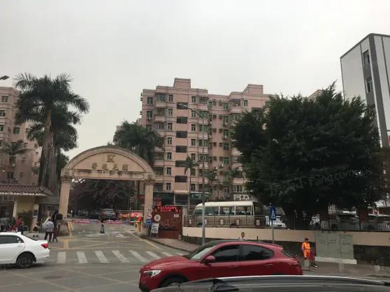 荣超花园跳楼