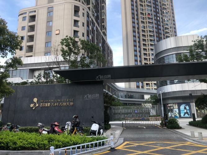 武汉新安万福广场楼盘