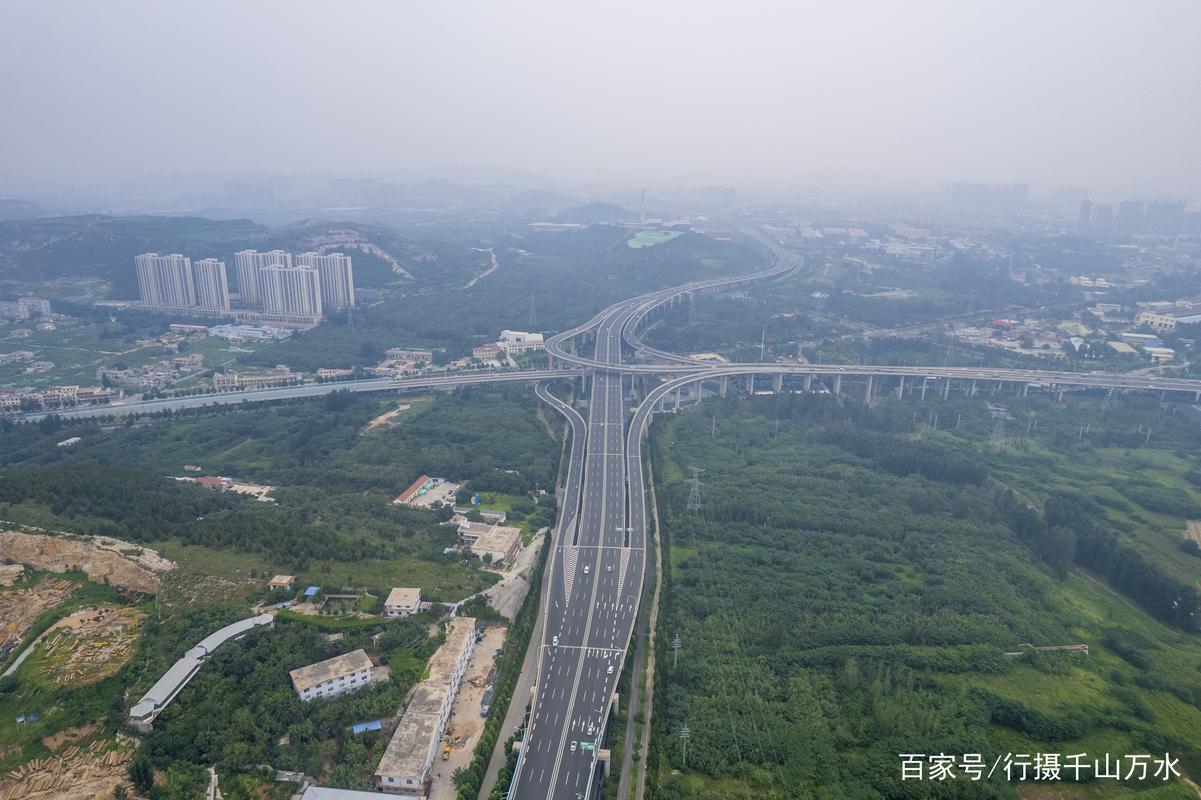 凤凰山高架受益的楼盘