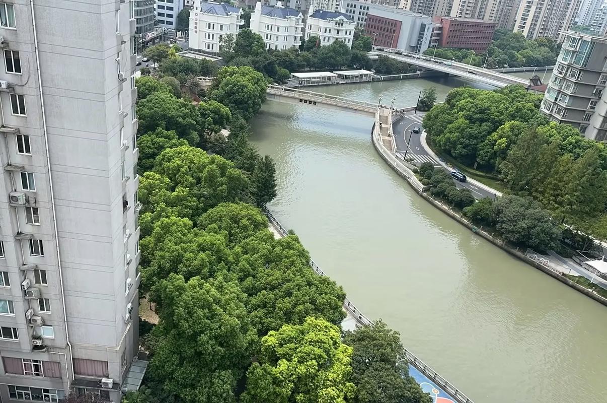 锦江半岛花园