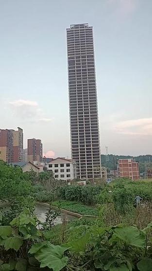 娄底28家烂尾楼盘