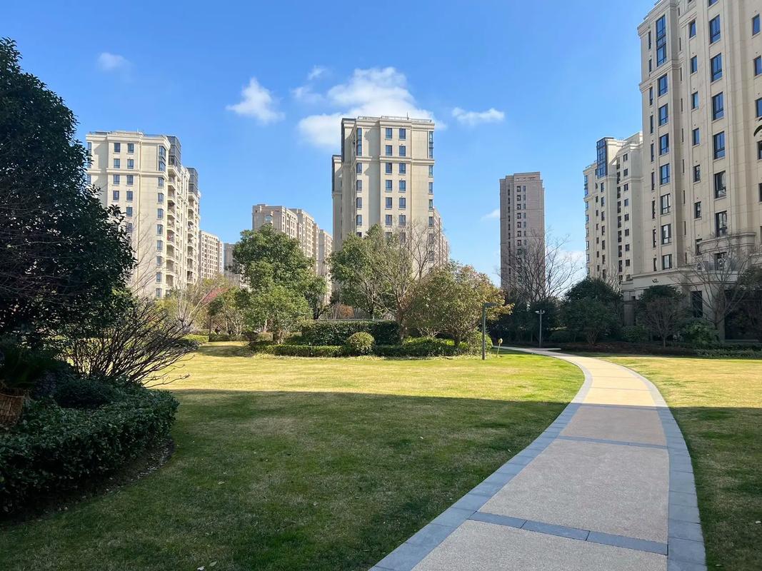 东郊半岛花园