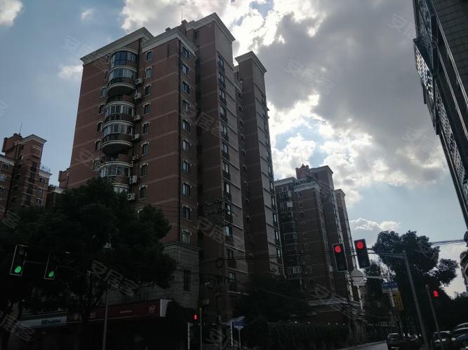 虹梅路华光花园