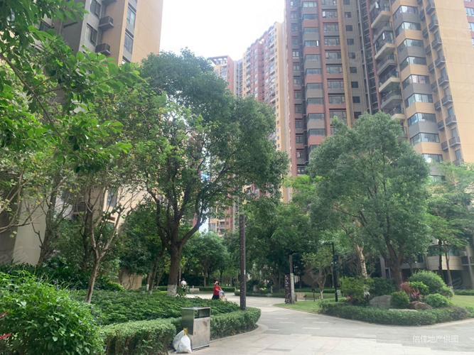 丹阳河畔花园