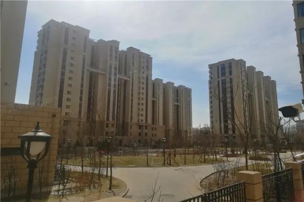 中正睿城楼盘是坟地