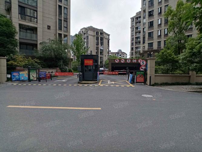 路埠房价